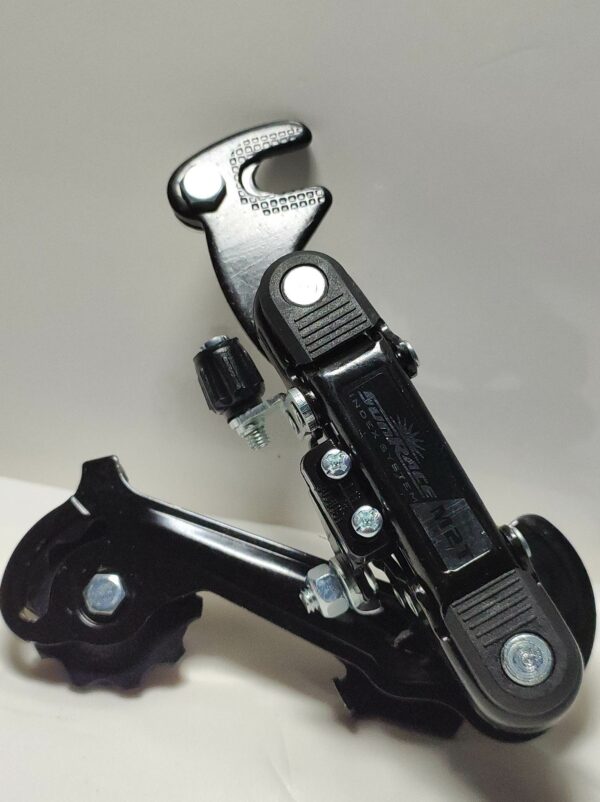 DERAILLEUR ARRIERE SUNRACE